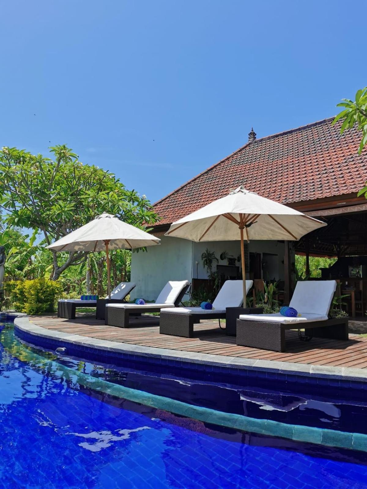 Maharatu Villa Lembongan Exterior photo