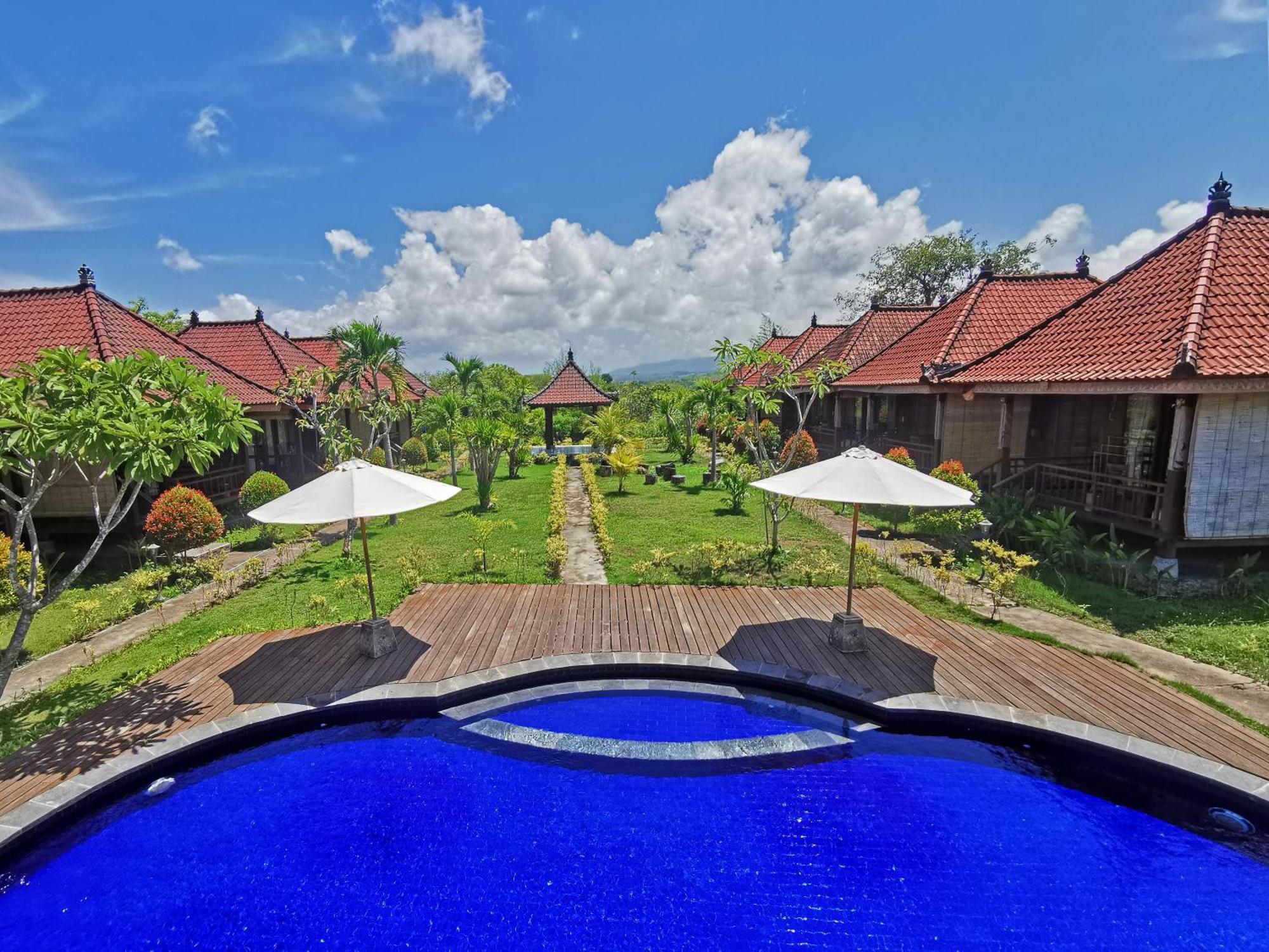 Maharatu Villa Lembongan Exterior photo